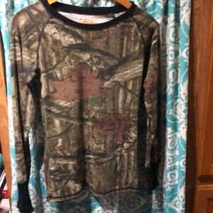 Mossy‎ Oak Green and Brown Long Sleeve Tee